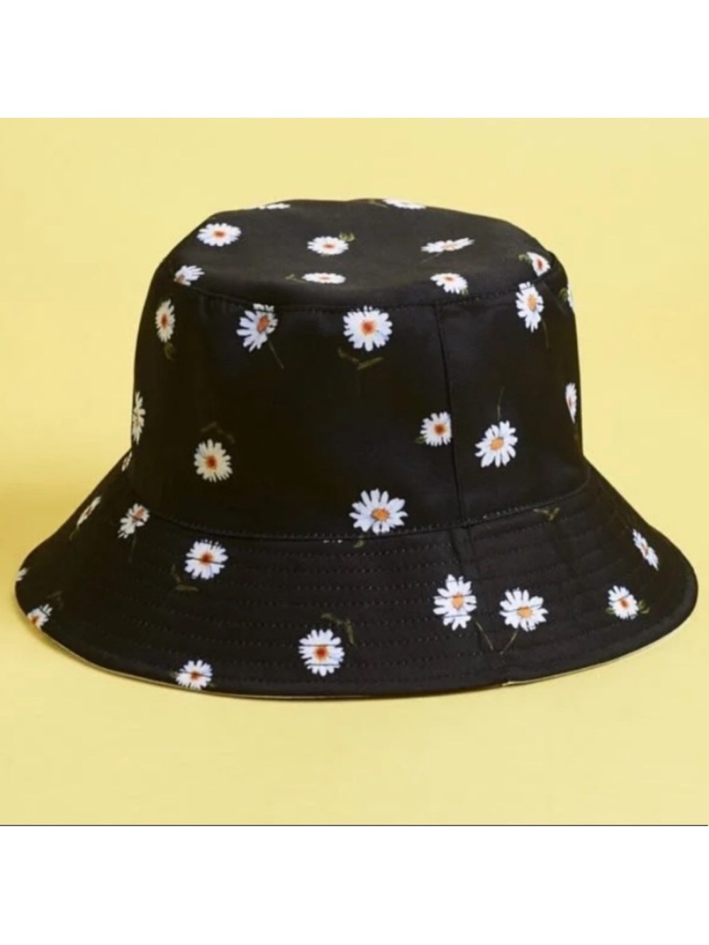 NWT Alice + Olivia Black Daisy Bucket Hat - Picture 6 of 9